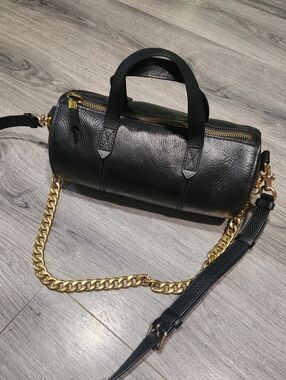 RARE Madewell Small Black Pebbled Leather Barrel Crossbody/Shoulder/Handle Bag
